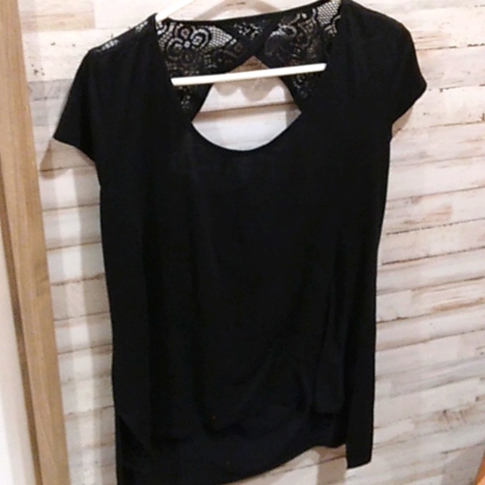 Mix & Company women's top.   Box 130
